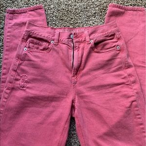 Women’s high waisted American Eagle mom jeans